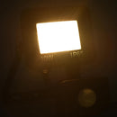 LED-projektør med sensor 10 W varm hvid