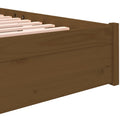 sengeramme 200x200 cm massivt træ gyldenbrun