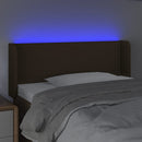 sengegavl med LED-lys 103x16x78/88 cm stof mørkebrun