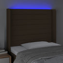 sengegavl med LED-lys 93x16x118/128 cm stof mørkebrun