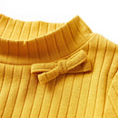 Langærmet T-shirt til børn str. 116 ribstrikket okkergul
