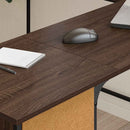 skrivebord 141x141x75 cm konstrueret træ brun egetræsfarve