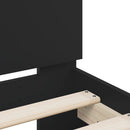 sengeramme med sengegavl og LED-lys 140x190 cm sort