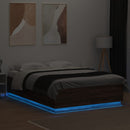 sengeramme med LED-lys 120x200 cm konstrueret træ brunt egetræ