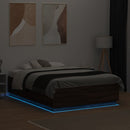 sengeramme med LED-lys 140x190 cm konstrueret træ brunt eg