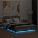 sengeramme med sengegavl og LED-lys 140x200 cm sonoma-eg