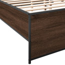 sengeramme 200x200 cm konstrueret træ og metal brun egetræ