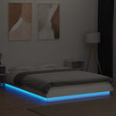 sengeramme med LED-lys 140x190 cm konstrueret træ hvid