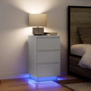 sengeskab med LED-lys 38x34x65 cm hvid