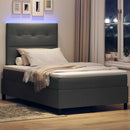 Box spring seng med LED-lysstrimler Mørkegrå 120 x 190 cm Stof