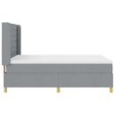 Box spring seng med LED-lysstrimler Lysegrå 140 x 190 cm Stof
