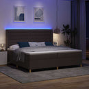 Box spring seng med madras med LED Brun 200 x 200 cm Stof