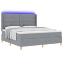 Box spring seng med LED-lysstrimler Lysegrå 180 x 200 cm Stof