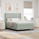 Box spring seng med LED-lysstrimler Lysegrå 140 x 190 cm Fløjl