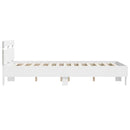 Sengestel med LED-lysstrimler Hvid 137 x 190 cm Konstrueret træ