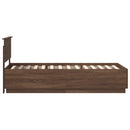 Sengestel med hovedgærde Brun eg 70 x 190 cm Konstrueret træ